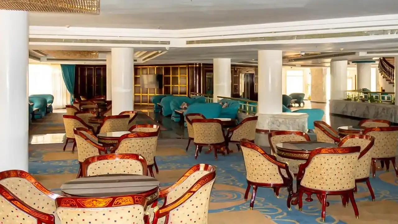 الفندق قصر وايت فالي - الغردقة